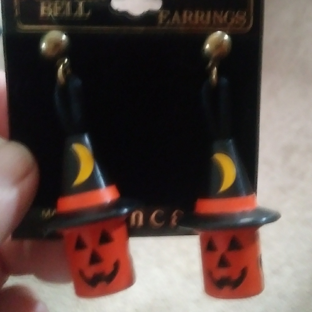 5/$20 Halloween Pieced Earrings That Are Bells